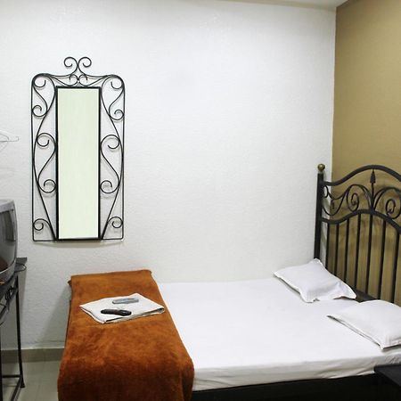 Hotel Preetam Aurangabad Eksteriør bilde