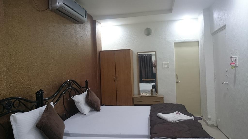 Hotel Preetam Aurangabad Rom bilde
