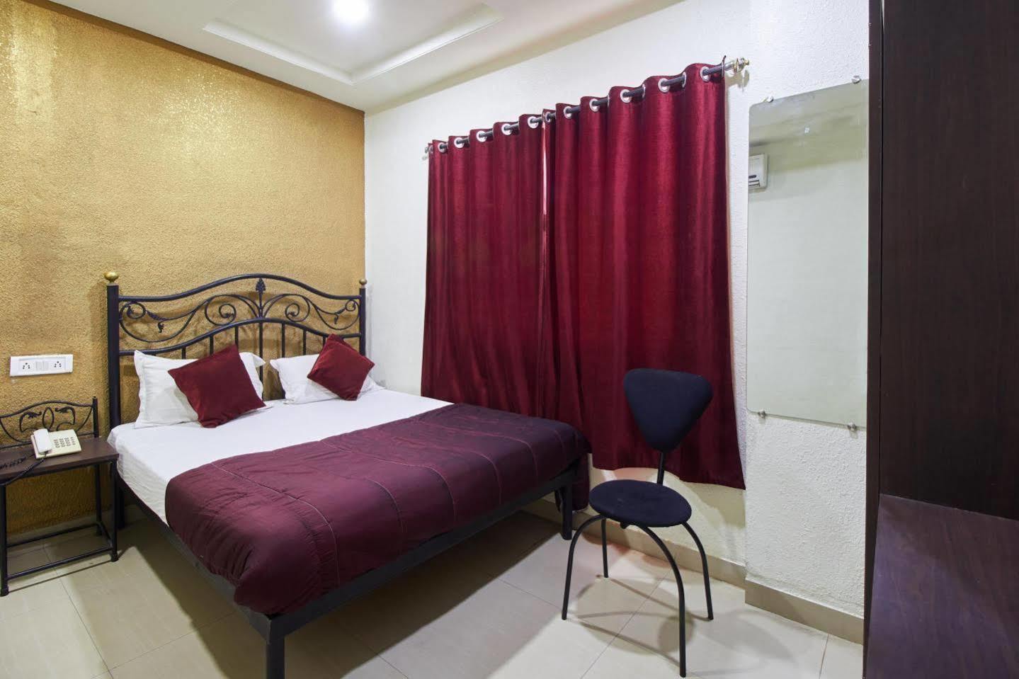 Hotel Preetam Aurangabad Eksteriør bilde